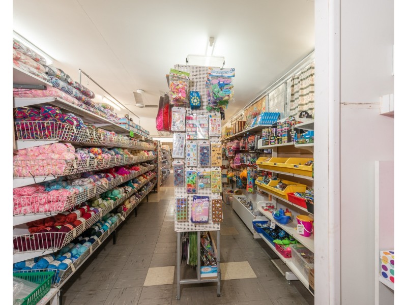 17 Mulgrave St, Gin Gin QLD 4671