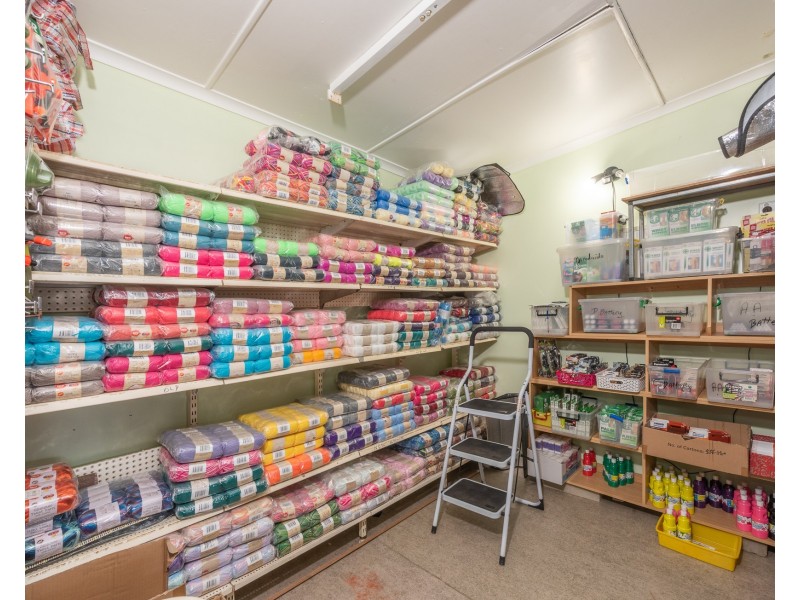 17 Mulgrave St, Gin Gin QLD 4671