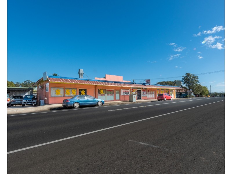 17 Mulgrave St, Gin Gin QLD 4671
