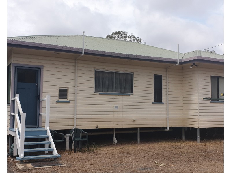 8 Pearson Street, Mount Perry QLD 4671