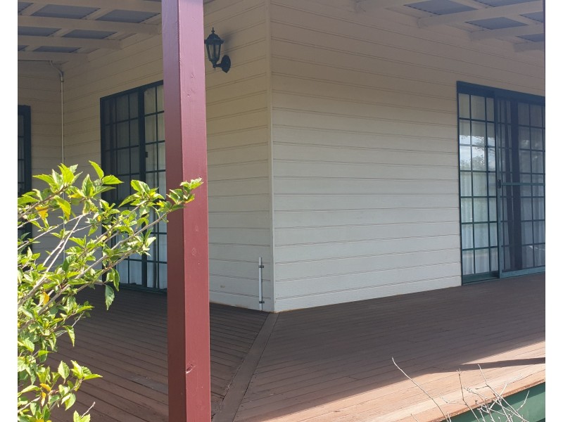 35 Woodswallows Drive, Gin Gin QLD 4671