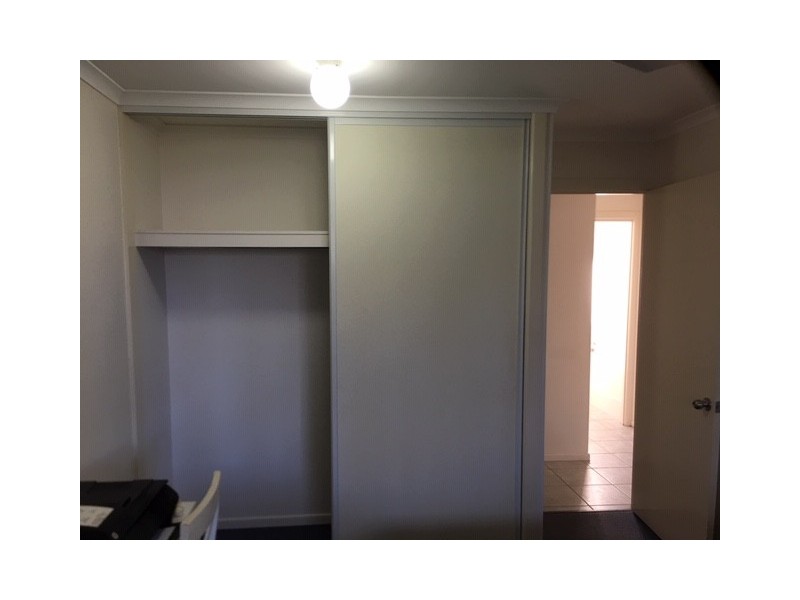 2/25 High School Rd, Gin Gin QLD 4671