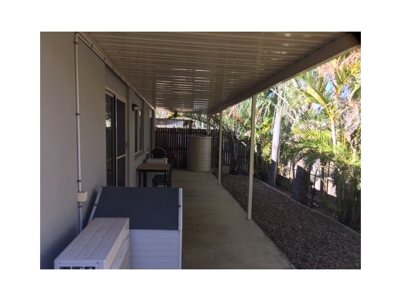 2/25 High School Rd, Gin Gin QLD 4671