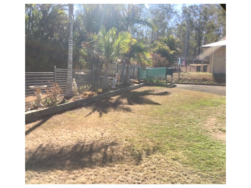 2/25 High School Rd, Gin Gin QLD 4671