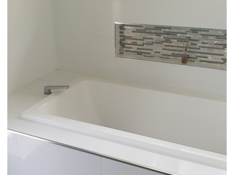 22A Albany St Tirroan, Gin Gin QLD 4671