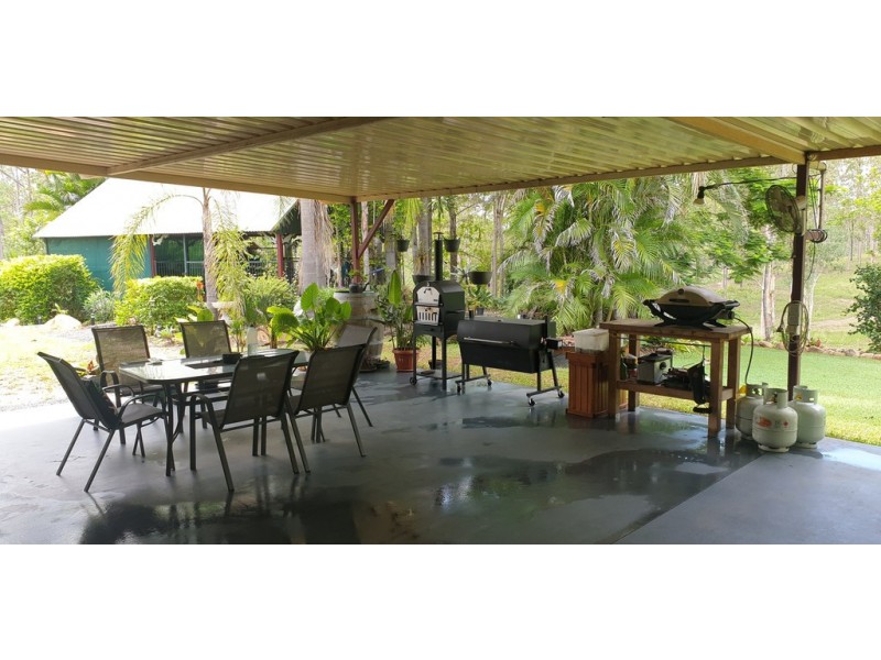692 Gin Gin Mt Perry Rd, Gin Gin QLD 4671