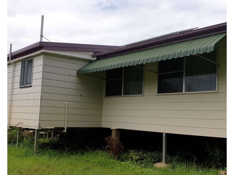 131 St Kilda Rd Tirroan, Gin Gin QLD 4671