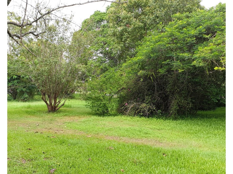 131 St Kilda Rd Tirroan, Gin Gin QLD 4671