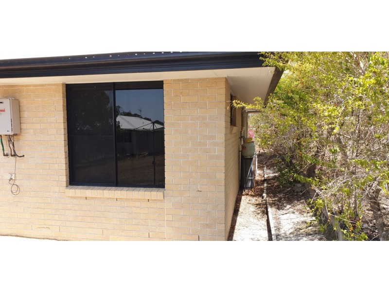 1 Manning Street, Gin Gin QLD 4671