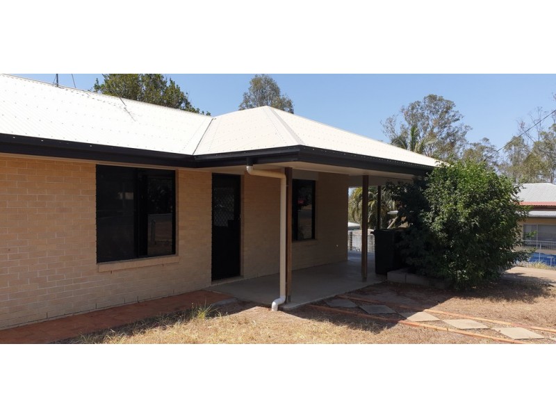 1 Manning Street, Gin Gin QLD 4671