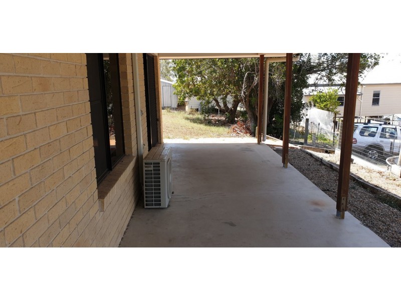 1 Manning Street, Gin Gin QLD 4671