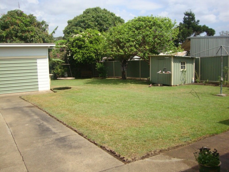 19 Mulgrave St, Gin Gin QLD 4671
