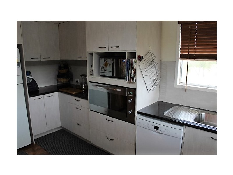 587 Moolboolaman Rd, Gin Gin QLD 4671