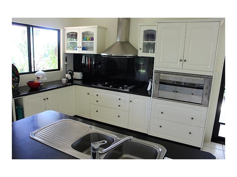 42 Delan, Gin Gin QLD 4671