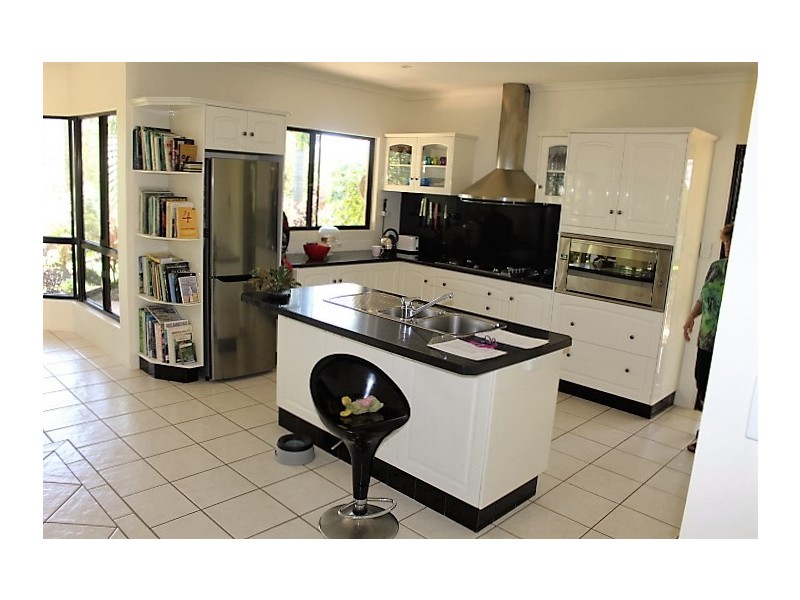 42 Delan, Gin Gin QLD 4671