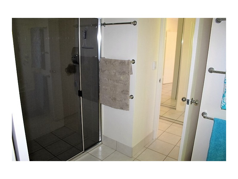 42 Delan, Gin Gin QLD 4671
