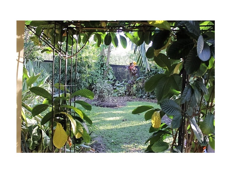 42 Delan, Gin Gin QLD 4671