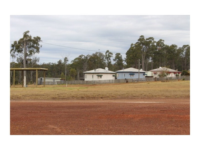 House 3, 873 Mill Rd, Mundubbera QLD 4626