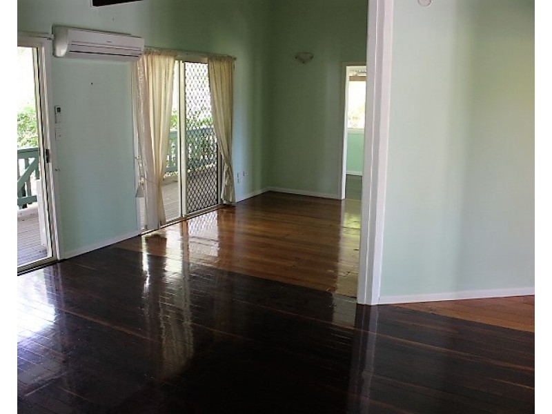 1090 Tableland Rd, Gin Gin QLD 4671