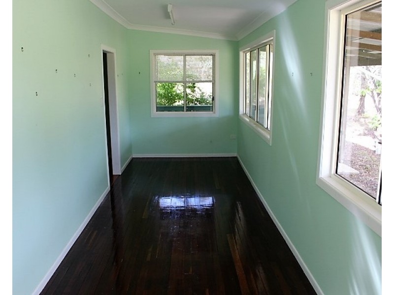 1090 Tableland Rd, Gin Gin QLD 4671