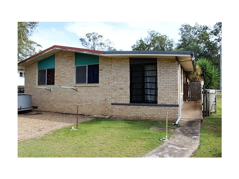 17 High School Rd, Gin Gin QLD 4671