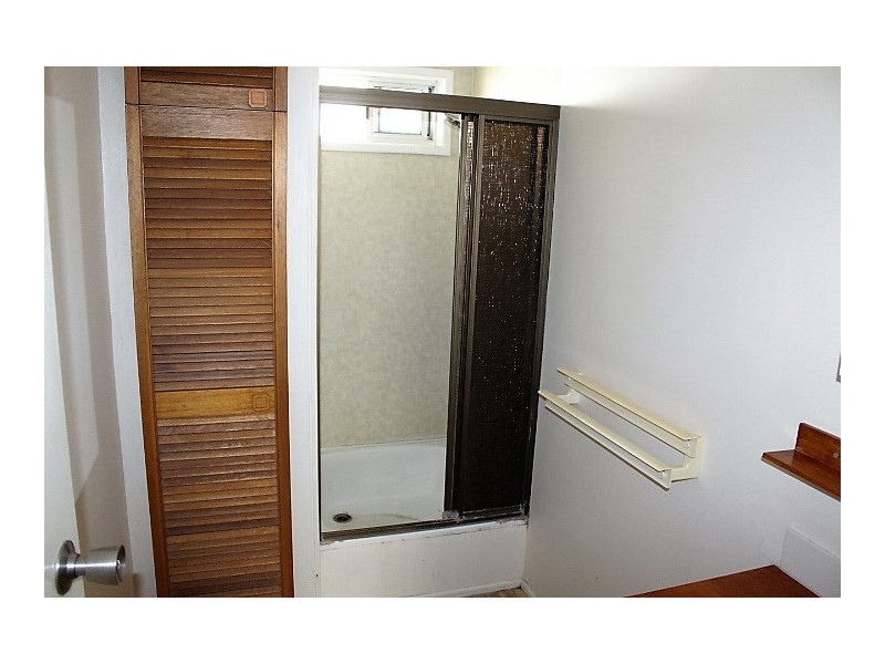 17 High School Rd, Gin Gin QLD 4671