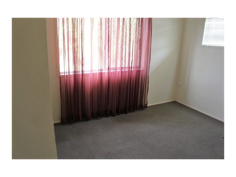 17 High School Rd, Gin Gin QLD 4671