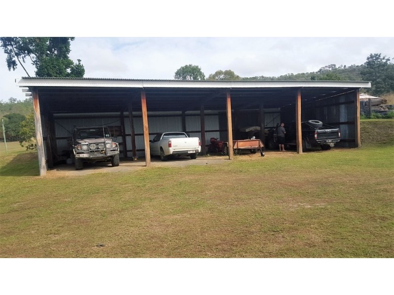 30 Heusman St, Mount Perry QLD 4671