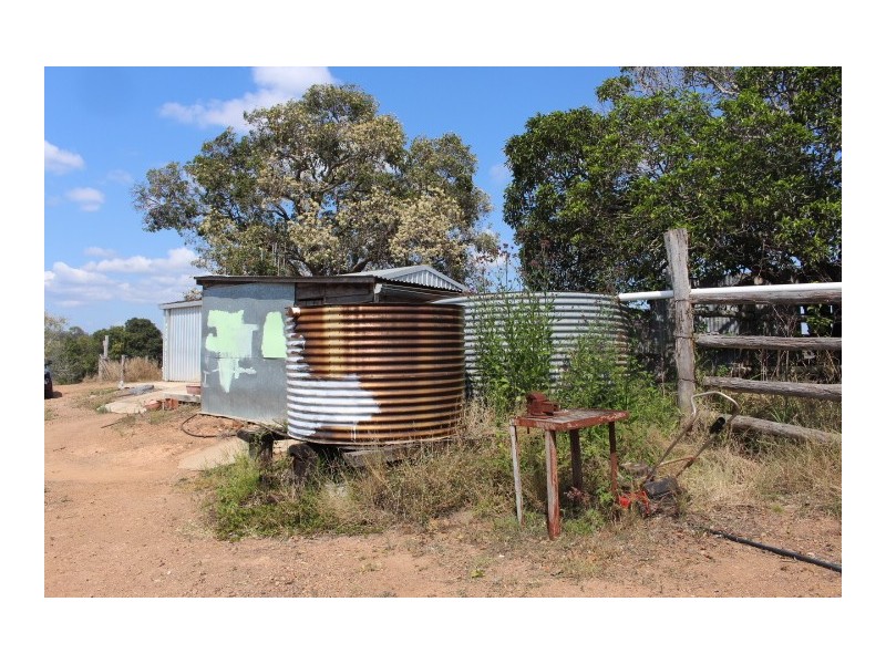 576 Ferry Hills Road, Gin Gin QLD 4671