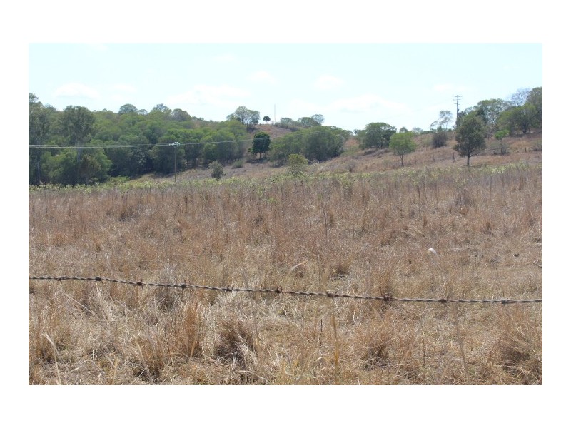 576 Ferry Hills Road, Gin Gin QLD 4671