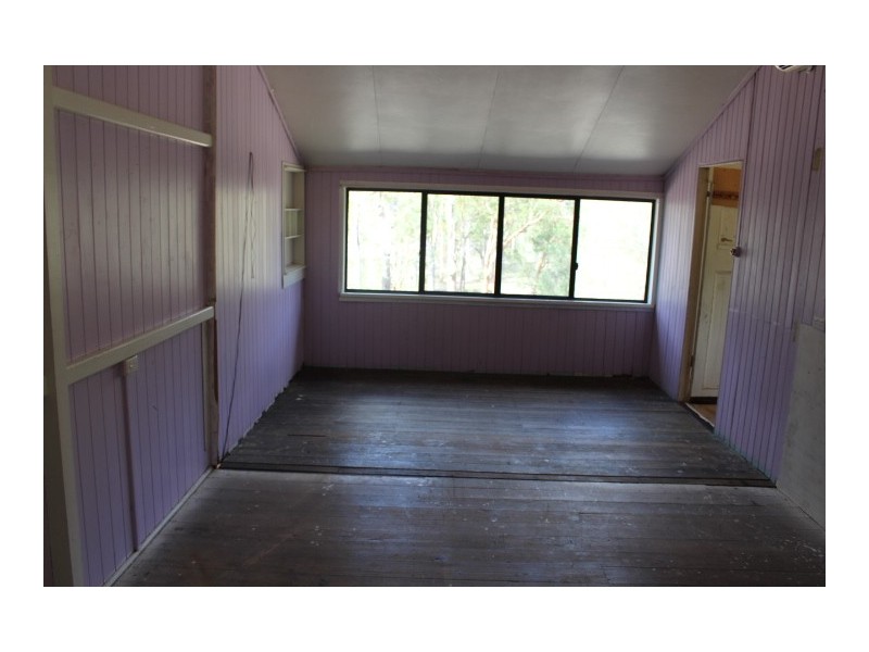 39 Hand Ct, Gin Gin QLD 4671