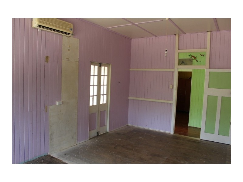 39 Hand Ct, Gin Gin QLD 4671