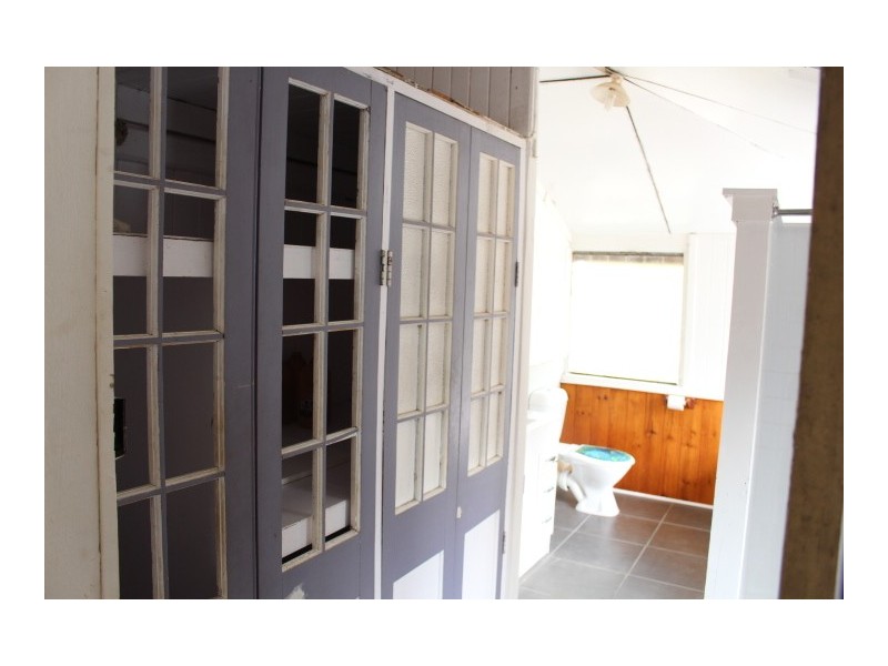 39 Hand Ct, Gin Gin QLD 4671