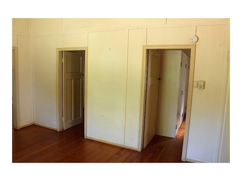 19 May St, Gin Gin QLD 4671