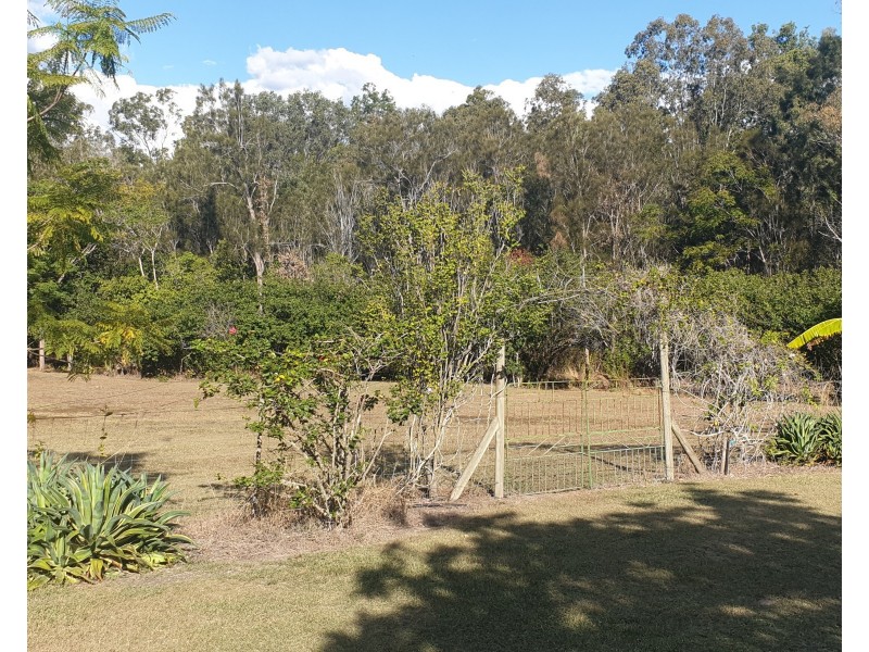 52 Marshall Avenue, Maroondan QLD 4671