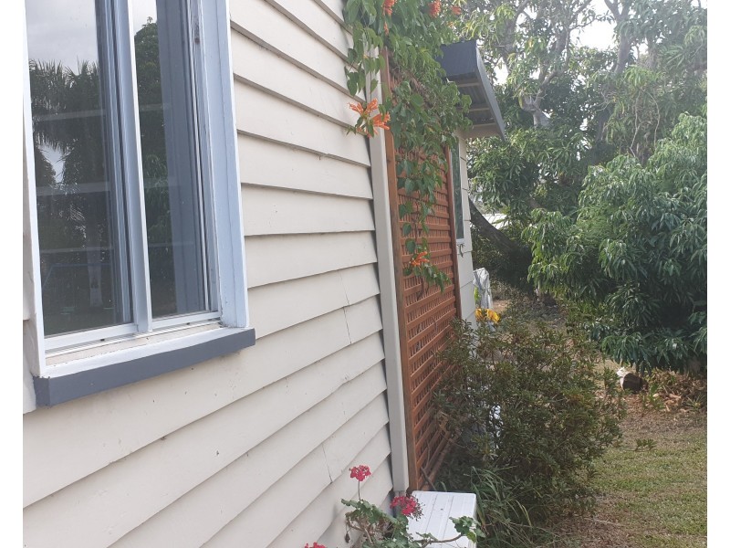 6 May Street, Gin Gin QLD 4671