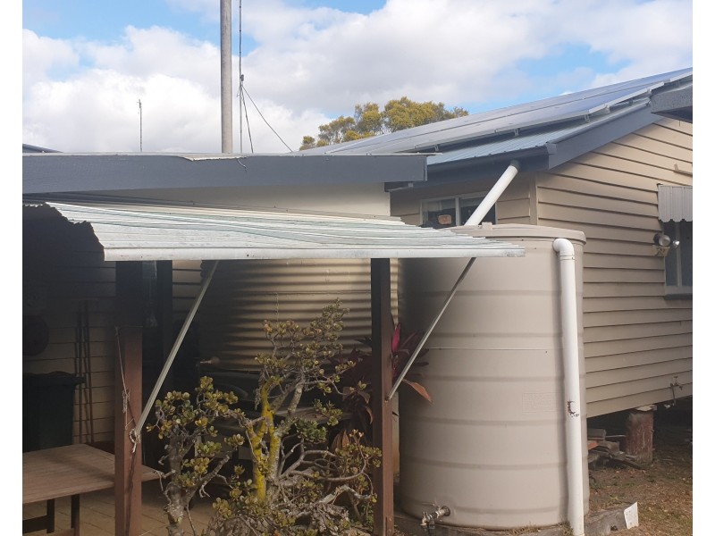 6 May Street, Gin Gin QLD 4671
