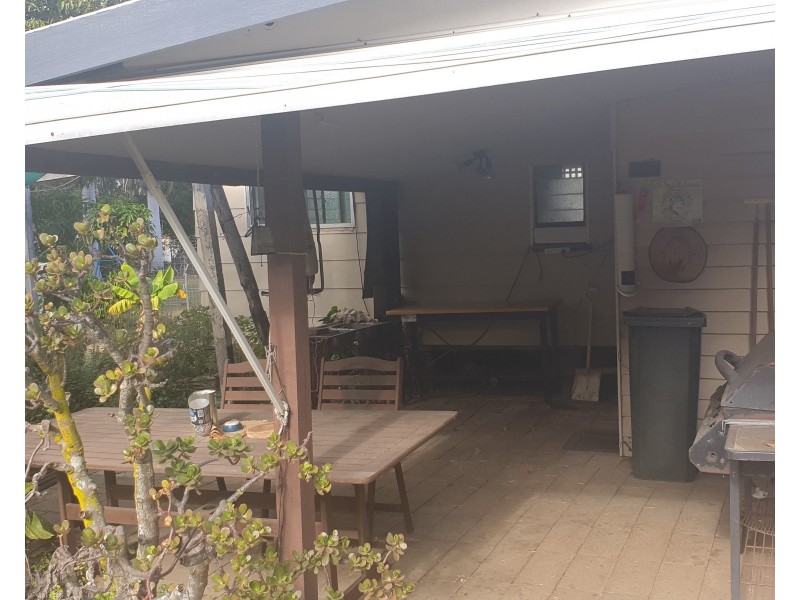 6 May Street, Gin Gin QLD 4671