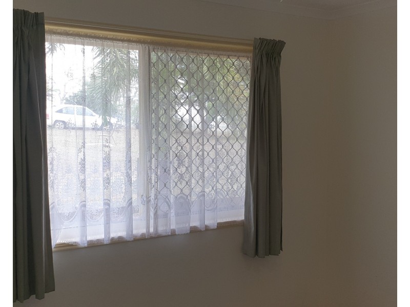 9 Forsyth Street, Gin Gin QLD 4671