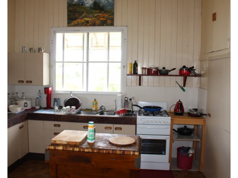 192 Tatchkes Rd, Gin Gin QLD 4671