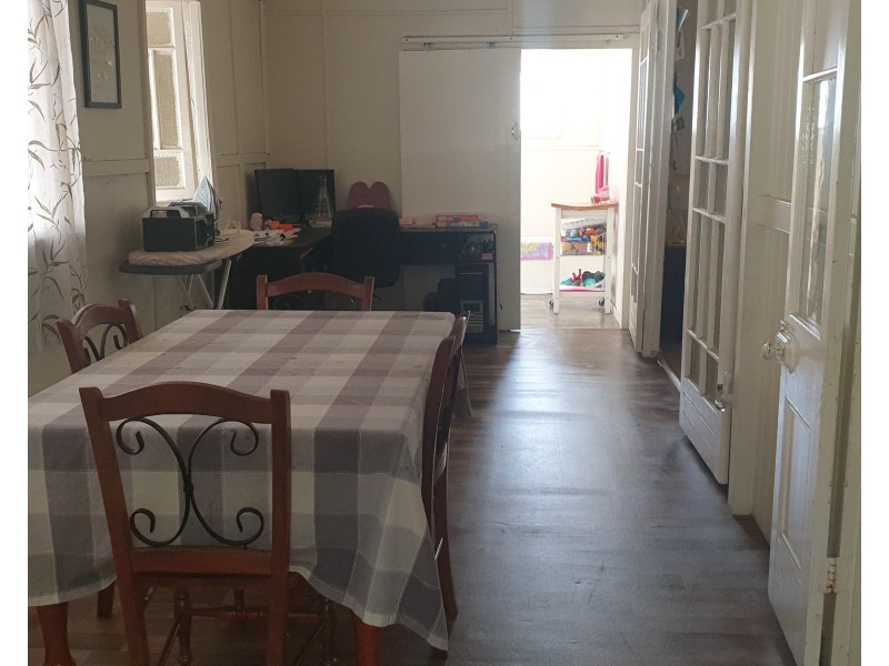 1 Aplin Terrace, Gin Gin QLD 4671