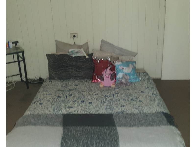 1 Aplin Terrace, Gin Gin QLD 4671