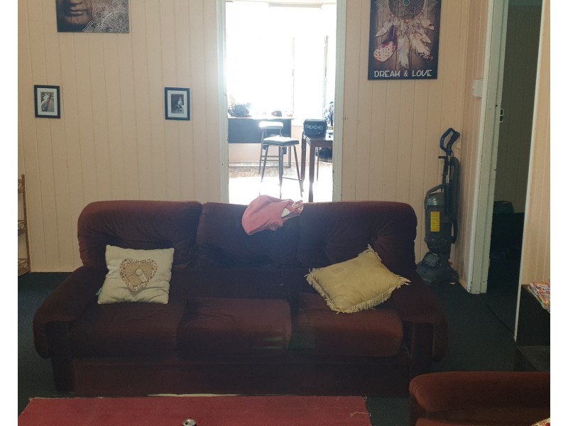 18 May Street, Gin Gin QLD 4671