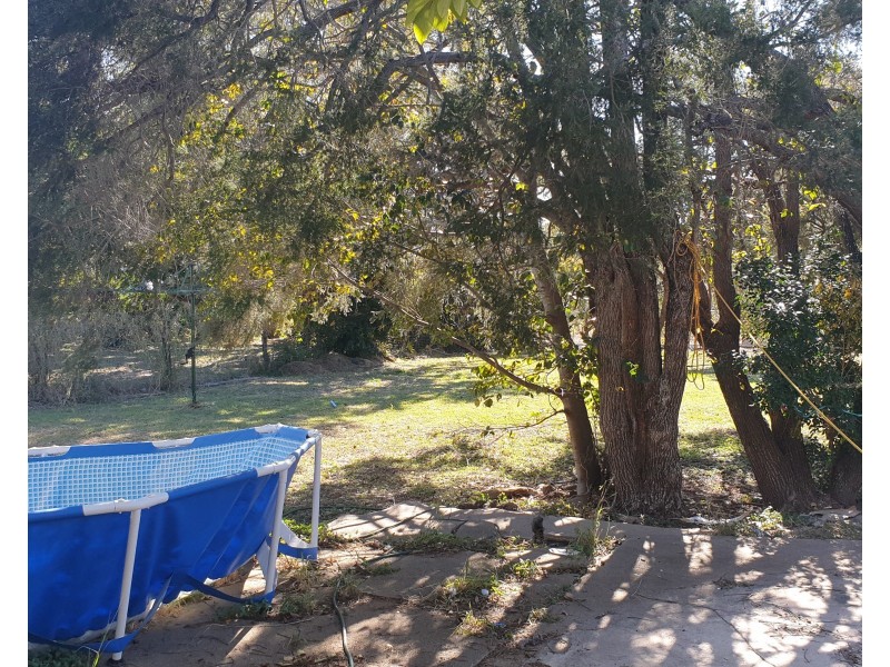 18 May Street, Gin Gin QLD 4671