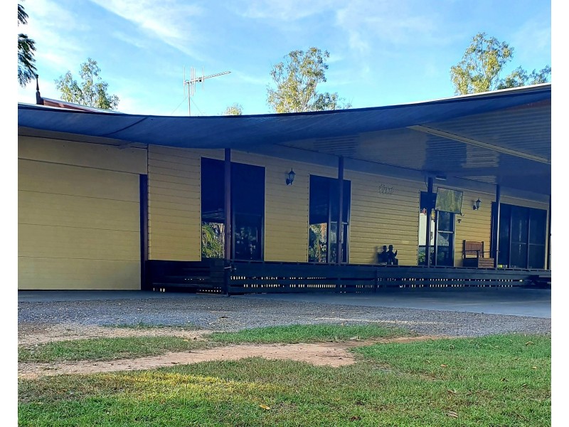 692 Gin Gin Mount Perry Road, Moolboolaman QLD 4671