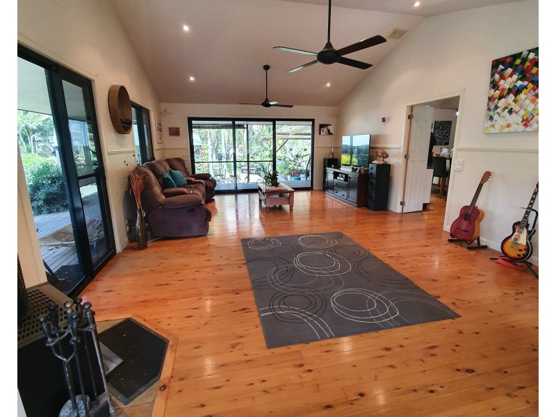 692 Gin Gin Mount Perry Road, Moolboolaman QLD 4671