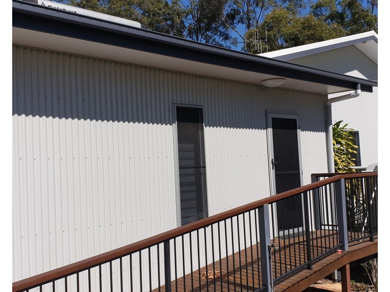 40 Breen Court, Mcilwraith QLD 4671