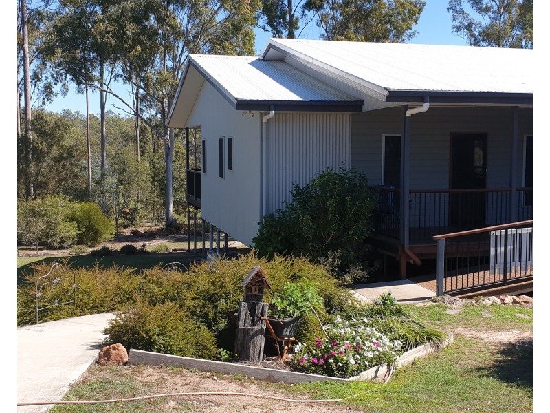 40 Breen Court, Mcilwraith QLD 4671