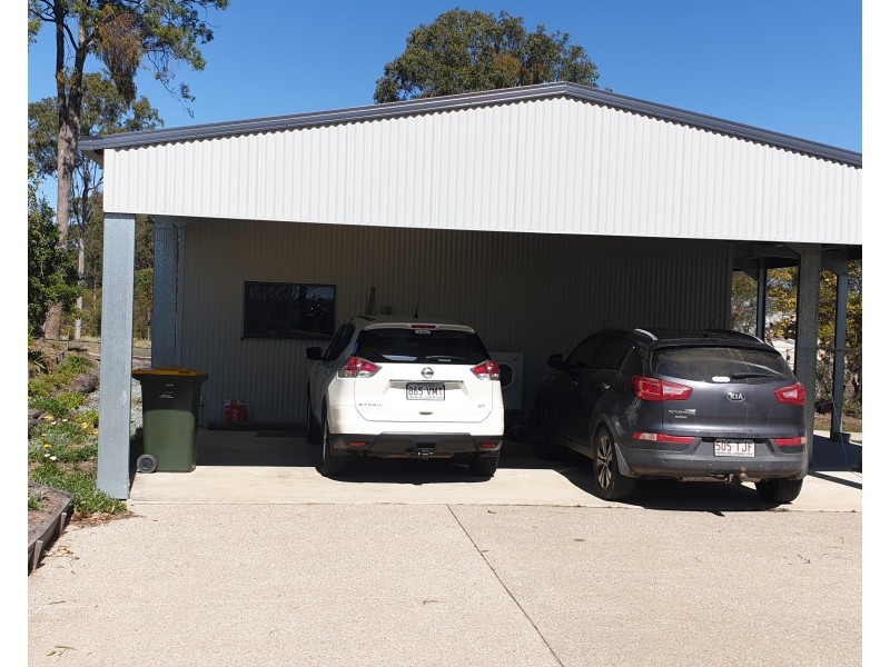 40 Breen Court, Mcilwraith QLD 4671