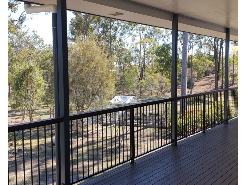 40 Breen Court, Mcilwraith QLD 4671
